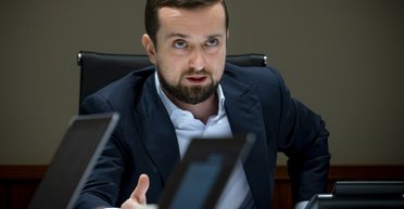 Обыски у экс-заместителя главы ОП: что известно о Кирилле Тимошенко (фото, видео)