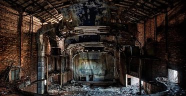 "Город века" в США, где родился Майкл Джексон, превращается в "город-призрак"