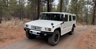 Японский Hummer: на аукцион выставили самый большой внедорожник Toyota (фото)
