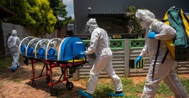 Знайшли у людині з ВІЛ. Чим небезпечний "ботсванський" штам коронавірусу з 32 мутаціями