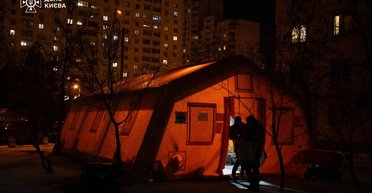 В Киеве перебои с отоплением после атаки РФ: без тепла остались те дома, где восстанавливали