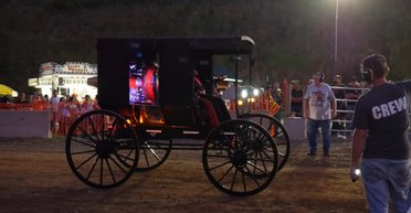 Умільці створили найшвидший дерев'яний візок з реактивним двигуном (відео)