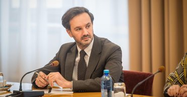 "Поведение наркоманов": МИД ответил на позицию Орбана и Фицо по нефти РФ