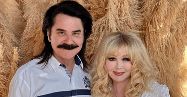 "Стыдно сказать": Павел Зибров заговорил о секретах своего 30-летнего брака