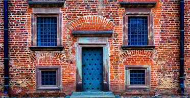 Пара купила будинок, але не була готова до того, що залишив попередній власник (фото)