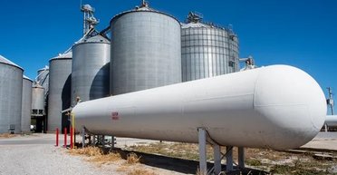 Ученые впервые объединили ветер, солнце, воду, чтобы произвести 5000 т редкого энергоносителя