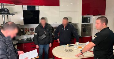 Відпочинок у Греції замість відрядження: депутат із Дніпра обманом відпочив за кордоном (фото)