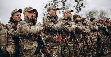 "Брак піхоти": ЗСУ не стримають росіян без мобілізації, — "Вовки Да Вінчі"