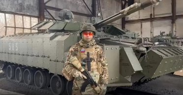 В Украине заметили редкую БМП-3 с комплексом динамической защиты "Каркас-2" (видео)