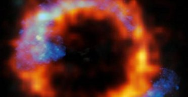 Кільце Ейнштейна в 10 000 разів яскравіше Чумацького Шляху: дуже яскрава галактика порушує теорію (фото)