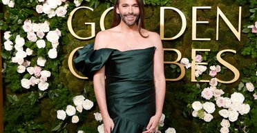 Джонатан Ван Несс вийшов на червону доріжку "Золотого глобуса 2025" у жіночій сукні