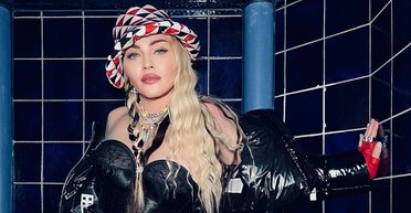 65-летняя Мадонна была замечена на велопрогулке в Нью-Йорке (фото)