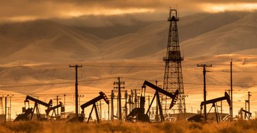 Индийский нефтегигант ищет альтернативу российской нефти "на стороне", — Bloomberg