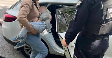 В Днепре 19-летняя мать за 1 млн гривен продала 2-летнего сына чтобы открыть бизнес (фото)