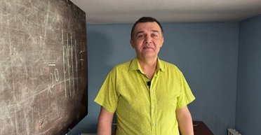 Тепло даже в морозы: житель Кривого Рога создал термокапсулу из подручных материалов (фото)