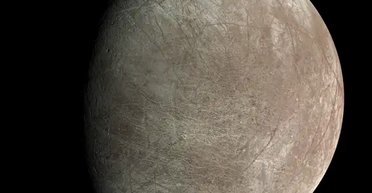 Апарат NASA показав, що поверхня супутника Юпітера змінилася: всередині щось є (фото)