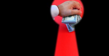 Культура доносительства. Нужен ли Украине закон о разоблачителях коррупции