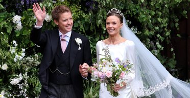 Не сваритися та любитися: найгучніші весілля знаменитостей у 2024 році