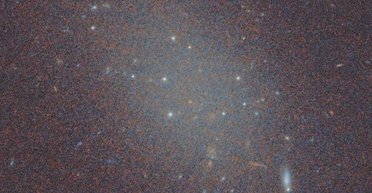 Виявлено галактику без головної речовини Всесвіту: її походження не можна пояснити (фото)