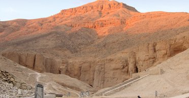 Сокровища фараонов: после обнаружения первой гробницы Тутмоса II ученые нашли еще одну