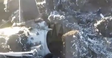 "Ще димить": у Краснодарському краї виявили в полі ракету РФ (відео)