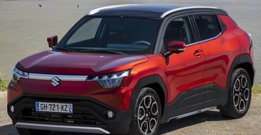 Первый электрокроссовер Suzuki показали за год до презентации (фото)