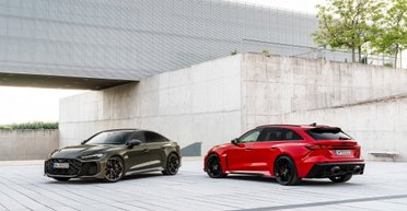 Агресивний дизайн і 639 сил: представлено новий Audi RS5 2026 (фото)