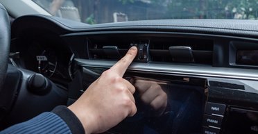 Це може вбити кондиціонер в авто у спеку та холод: 5 простих правил для водіїв