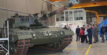 У рекордні терміни: Іспанія завершила ремонт десяти танків Leopard 2A4 для ЗСУ
