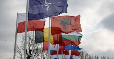 НАТО уже "мертво": сможет ли Европа создать свой блок с центром влияния в Украине