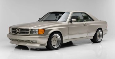 Старый 34-летний Mercedes S-Class ушел с молотка по цене нового Ferrari (видео)