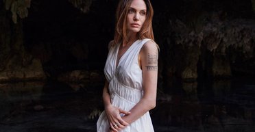 Живе один: син Анджеліни Джолі з'їхав від неї