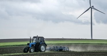 Реформа в действии: как изменился рынок земли в Украине и что это значит