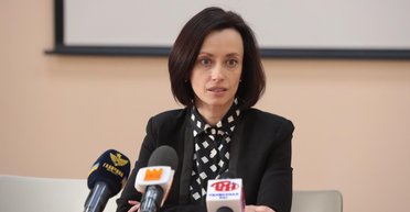 Будут ли учиться школьники летом: ответ Минобразования