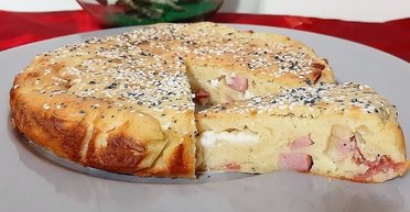 Пирог на йогурте с ветчиной и сыром: пошаговый рецепт сытной выпечки