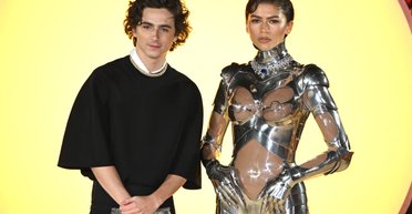 Зендая одягла на прем'єру "Дюна: частина друга" костюм робота (фото, відео)