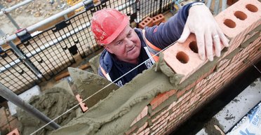 Люди на экспорт. Как желание ЕС удерживать трудовых мигрантов скажется на Украине