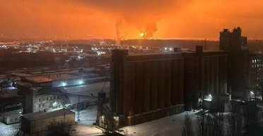 "Введен режим чрезвычайного положения": дроны атаковали российский Таганрог, — росСМИ (видео)