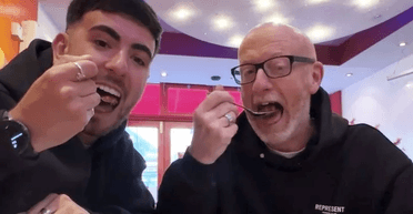 Викликає галюцинації: батько і син скуштували "найгострішу страву" в Лондоні (фото)