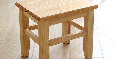 В Кременчуге суд арестовал табуретку: что произошло