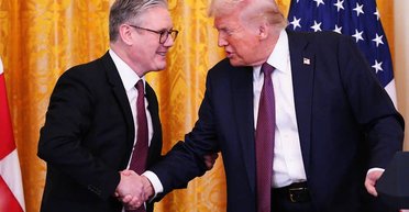 Трамп обізвав премʼєра Британії "невдахою без майбутнього": що сталось між політиками