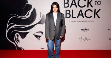 Внучка Алексея Данилова появилась на премьере фильма об Эми Уайнхаус в Киеве (фоторепортаж)