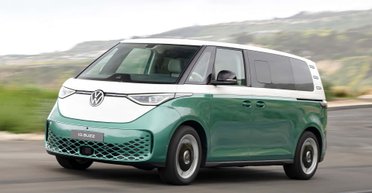 Названо найкращі нові електромобілі 2023 року та їхні головні особливості (фото)