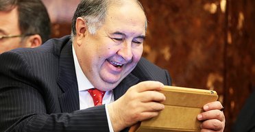 "ПионЭры, идите в ж…пу!" Кремлевская игра в СССР все больше отдает маразмом