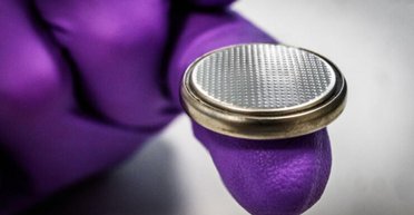 Доступная энергия: ученые создали дешевую цинковую батарею с 8000 циклами зарядки