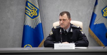 Покарати чоловіків-мігрантів. Чому не спрацює формула міністра внутрішніх справ