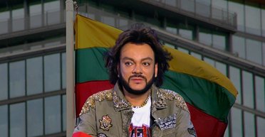 Філіп Кіркоров вивіз своїх дітей з Росії