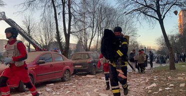 9 загиблих у Тернополі та десятки поранених: Зеленський прокоментував нічний обстріл України (фото)