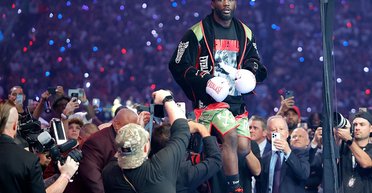 Кроуфорд поднялся в топ-10: Усика сместили с первого места в рейтинге сильнейших боксеров мира