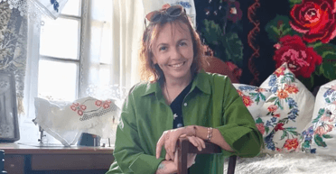 Женщина показала дом, построенный в 11 веке: как тогда жили украинцы (фото)